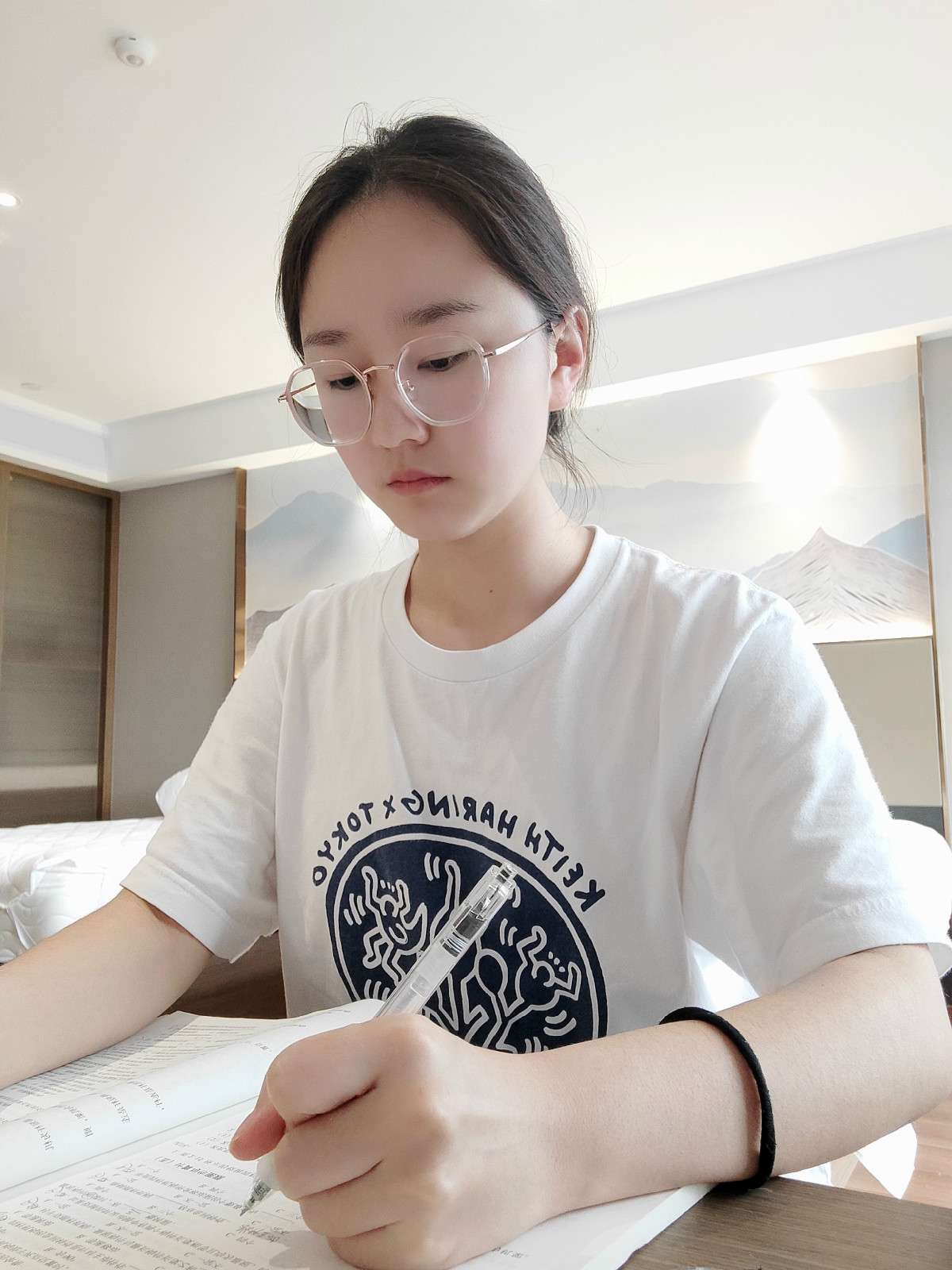 微信图片_20220424194405.jpg 微信图片_20220424194405.jpg