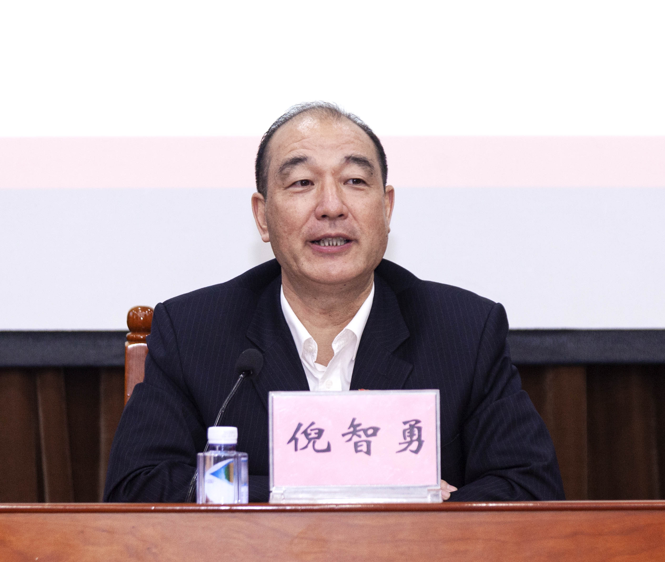 微信图片_20201120170632.jpg 微信图片_20201120170632.jpg