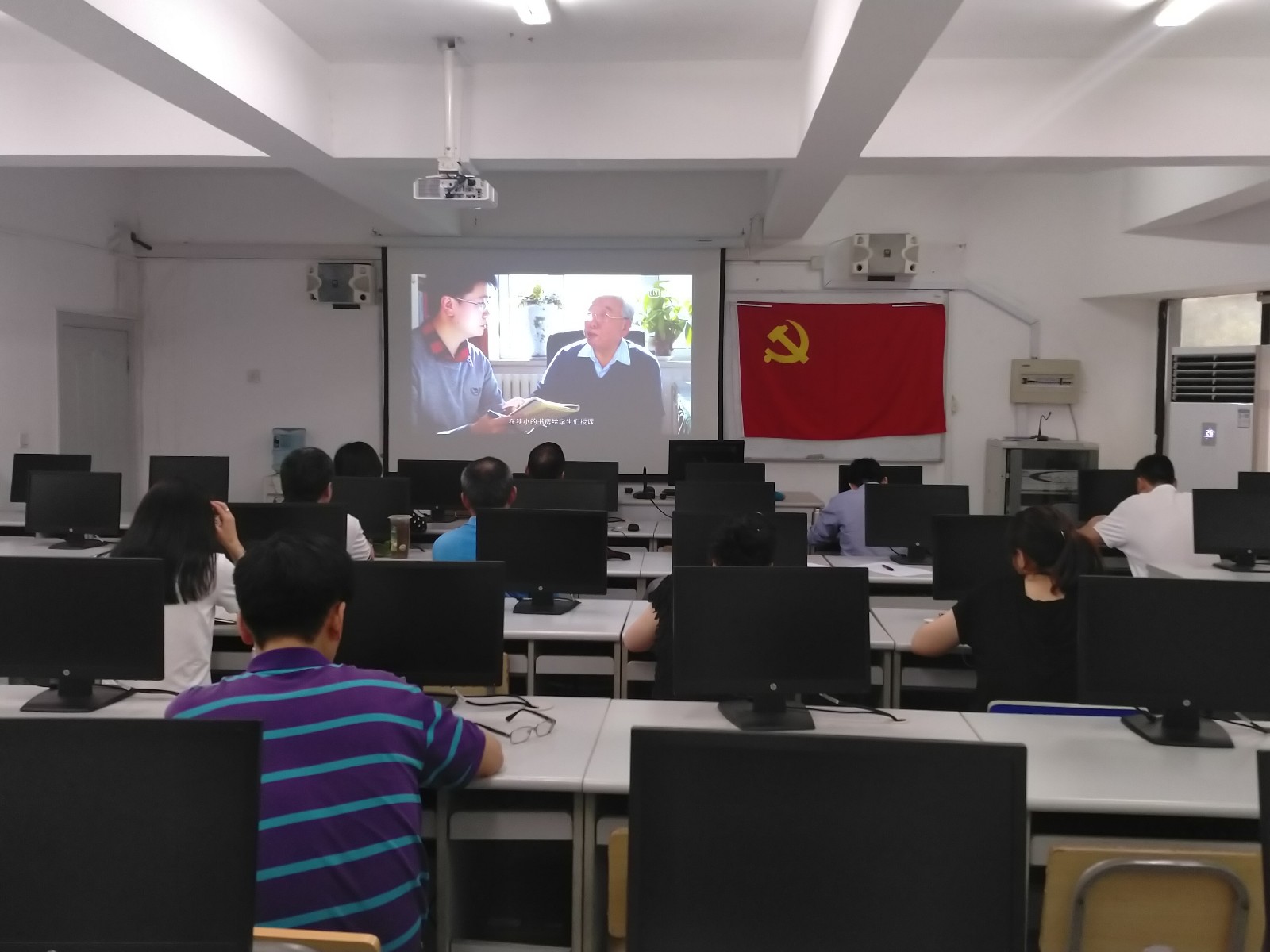 微信图片_20190702155419.jpg 微信图片_20190702155419.jpg