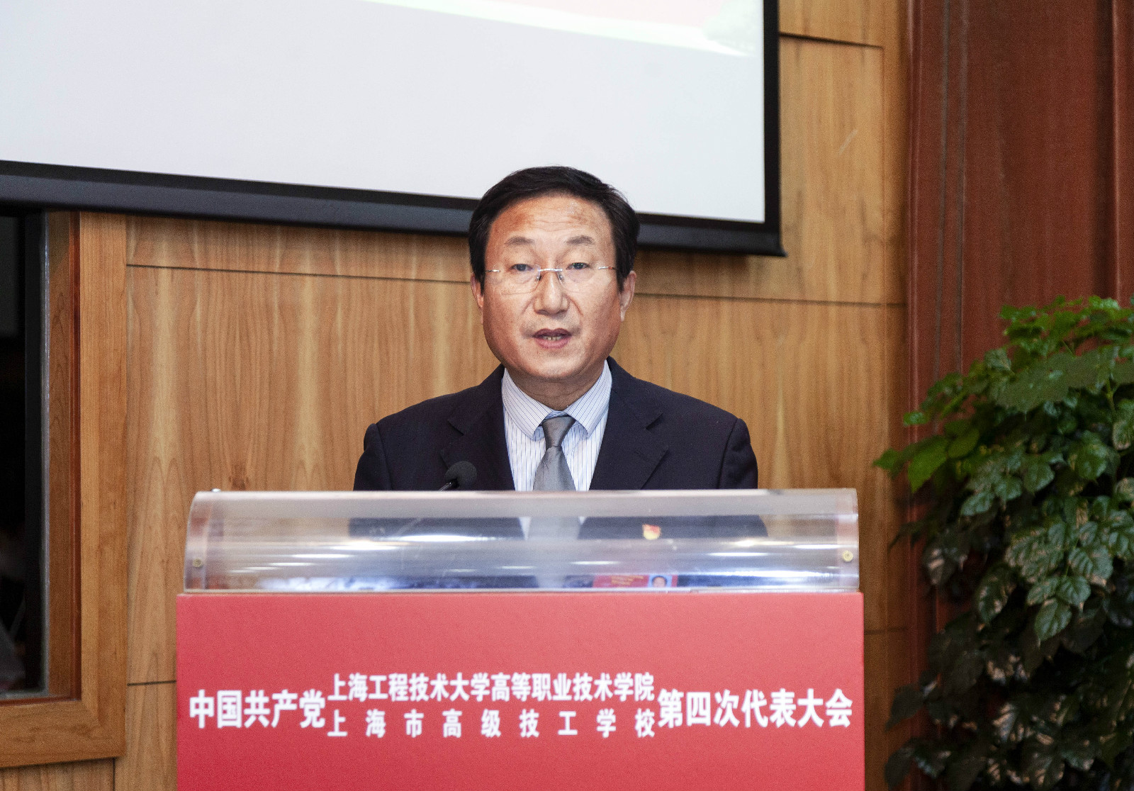 微信图片_20201130092647.jpg 微信图片_20201130092647.jpg